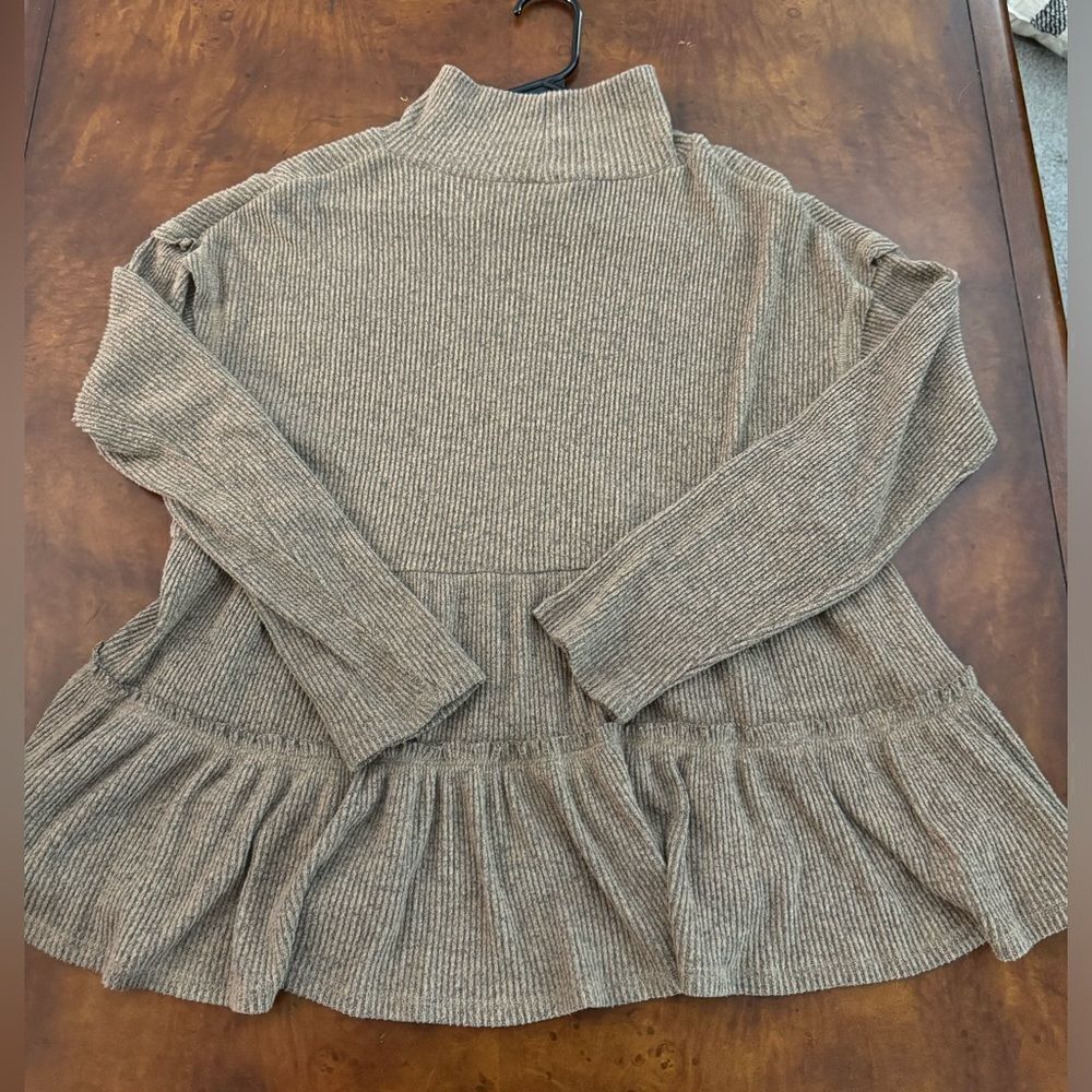 Mystree High Neck Tiered Ruffle Bottom Sweater Size L